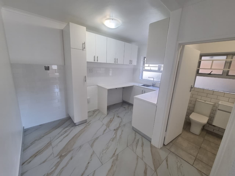 To Let 2 Bedroom Property for Rent in Tamboerskloof Western Cape